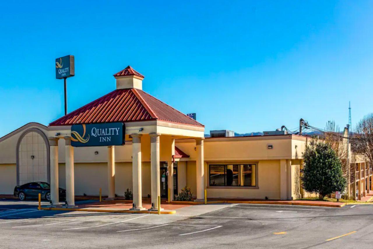Quality Inn Newport Esterno foto