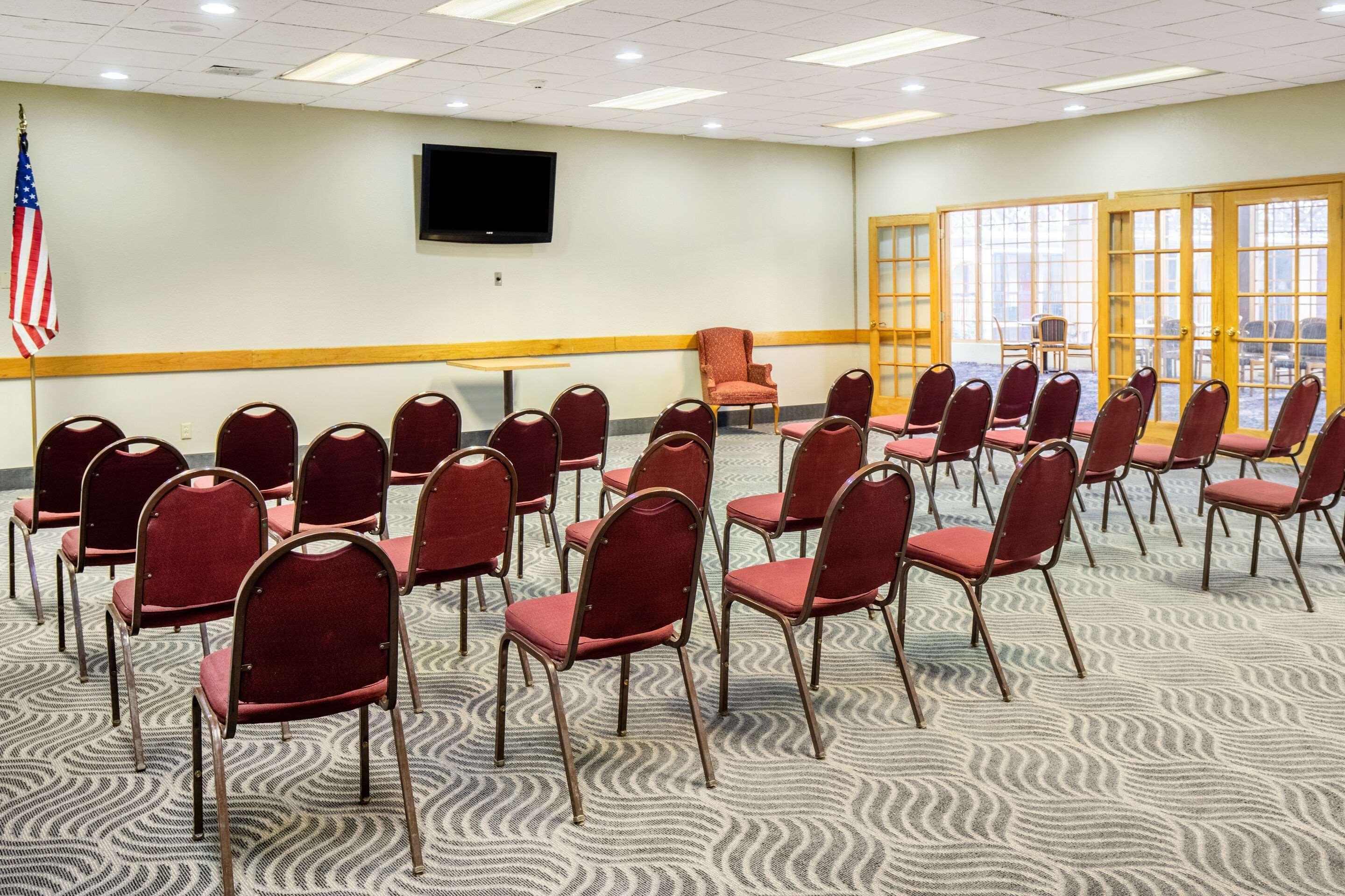 Quality Inn Newport Esterno foto